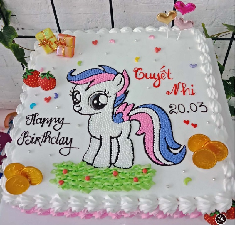 16 mẫu bánh sinh nhật ngựa pony đáng yêu